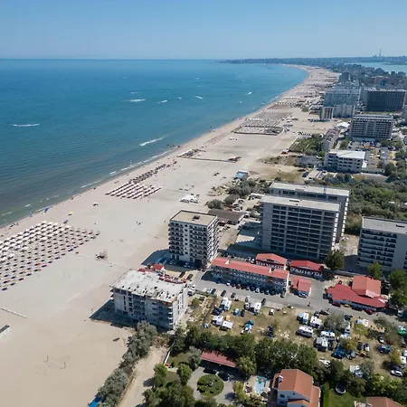 Marina Surf Heaven *